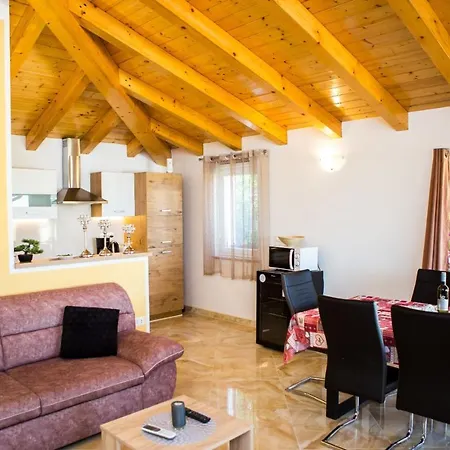 בית נופש House Stara Vrata With A Private Pool Žminj