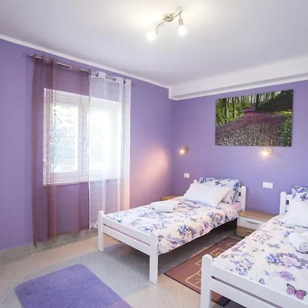 House Stara Vrata With A Private Pool * Žminj