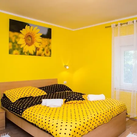 בית נופש House Stara Vrata With A Private Pool