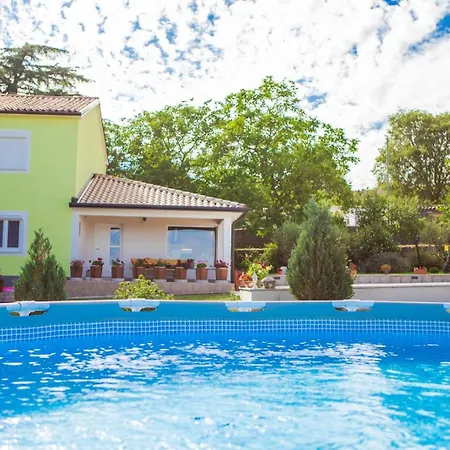 House Stara Vrata With A Private Pool *