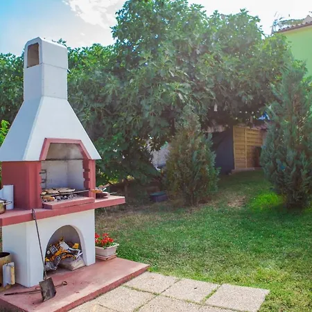 House Stara Vrata With A Private Pool Holiday home