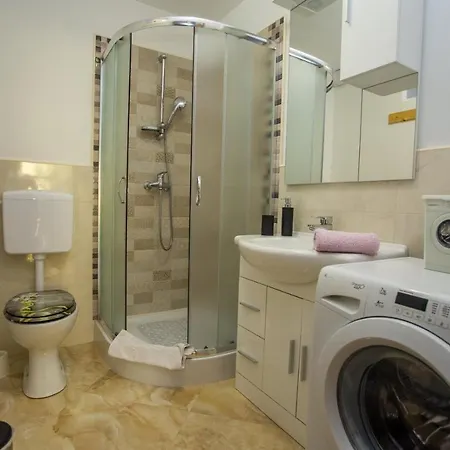 House Stara Vrata With A Private Pool Zminj