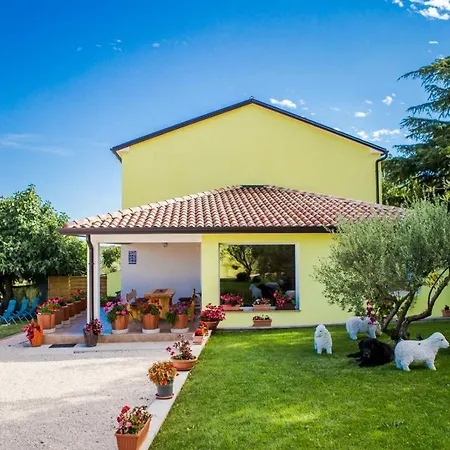 House Stara Vrata With A Private Pool Holiday home Zminj